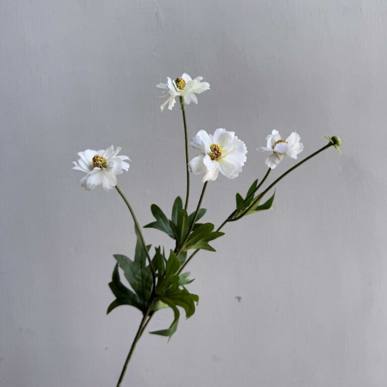 Silk Daisy 4 Heads - YXG3008 artificial flower in white