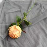 Realistic silk faux rose bouquet, perfect for lasting home decor and romantic gifts.