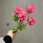 Artificial silk pink hydrangea bouquet with four heads, perfect for home floral decor.